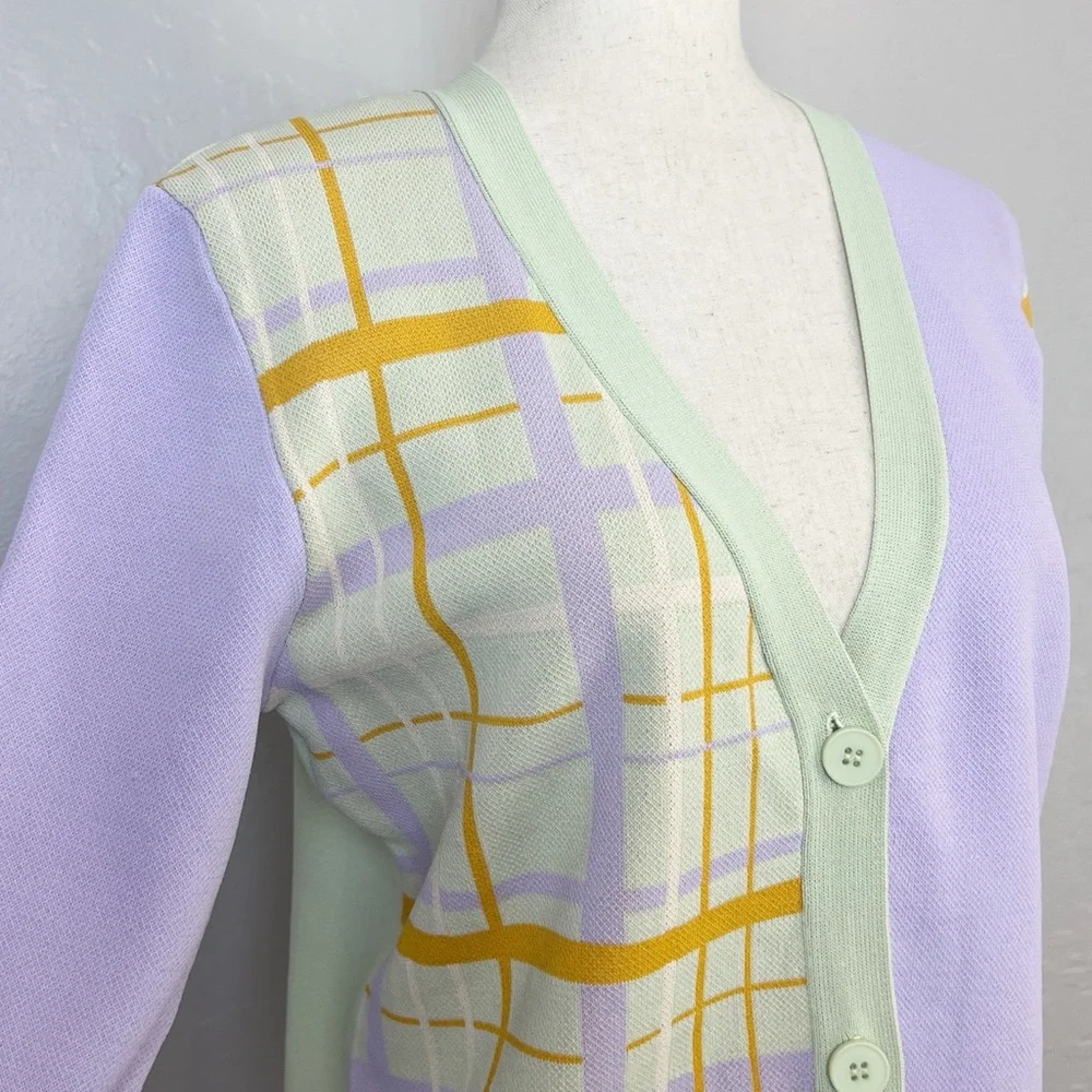 •LOVE, BONITO• Lavender Plaid Wisteria V-Neck Button Front Knit Cardigan‎ Size 4